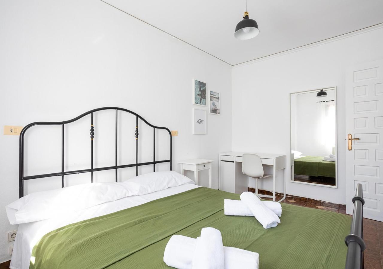 Vakantiehuis La Casa De La Playa. Piscina, Wifi Y Terraza. Dénia